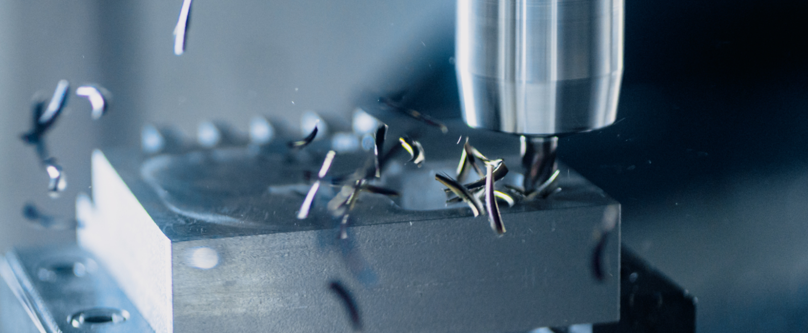 Manufacturing machine